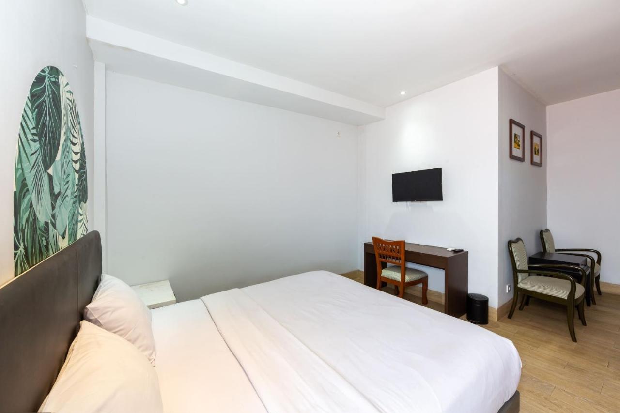Aparthotel Cove Matahari Senja Denpasar Esterno foto